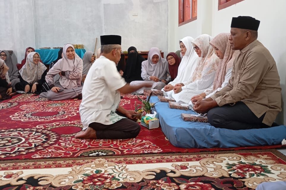 Peusijuk Haji MTsN 2 Banda Aceh 2025