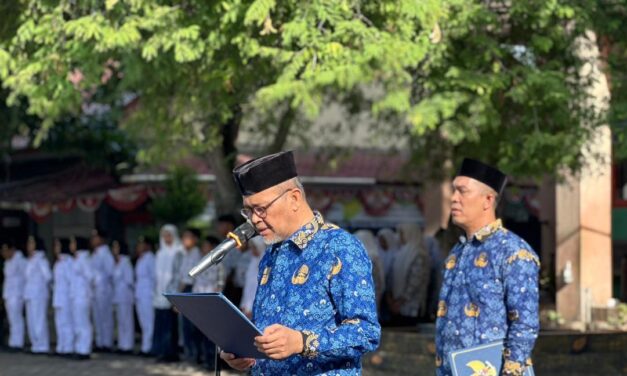 PELAKSANAAN UPACARA HARI KESAKTIAN PANCASILA OLEH KAKANKEMENAG KOTA BANDA ACEH