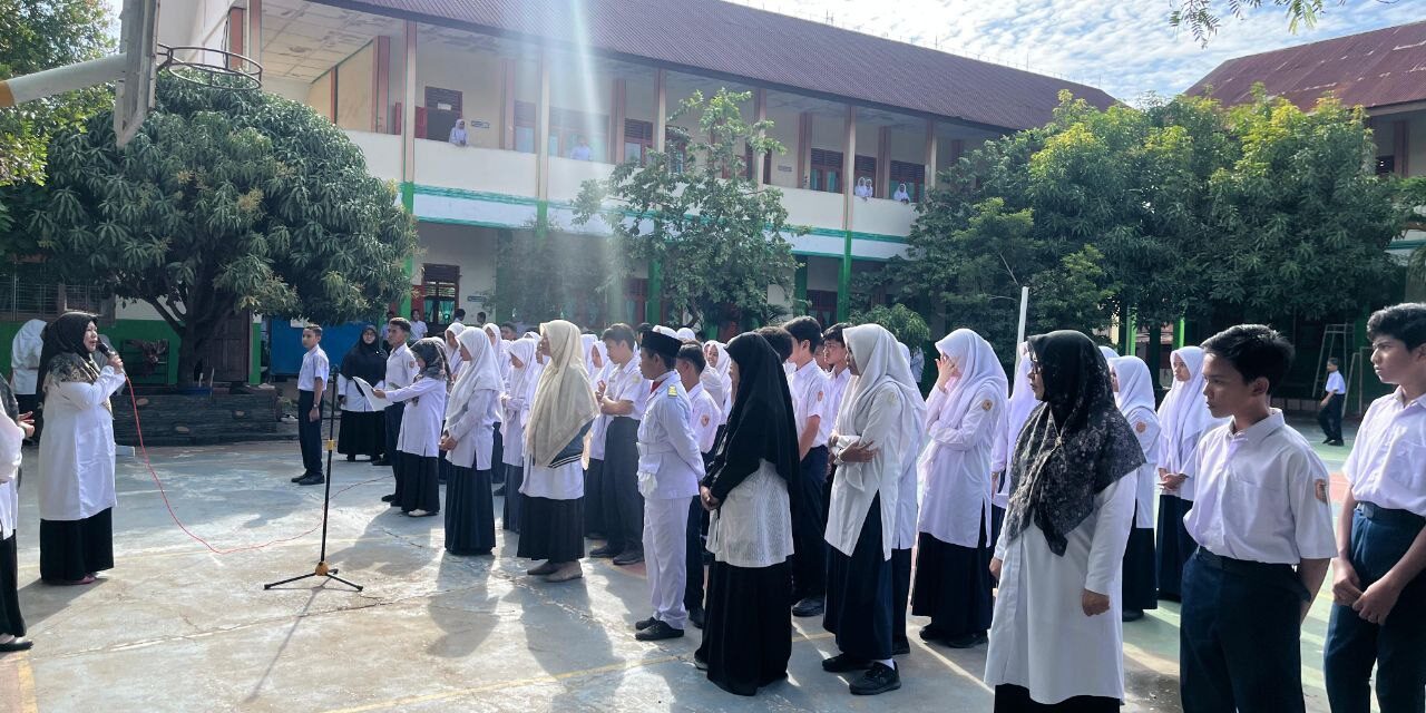 Pelantikan Kader Adiwiyata MTsN 2 Banda Aceh Tahun 2025/2026