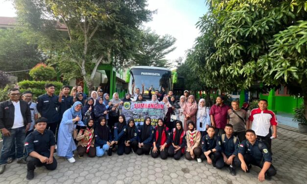 MTsN 2 Banda Aceh Berbagi